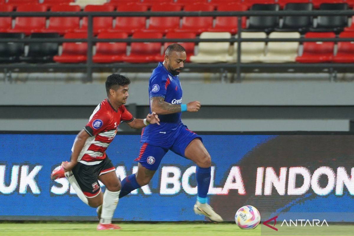 Arema FC Siap Domba Dua Ratus Persen Rebut Tiga Poin Melawan Persebaya