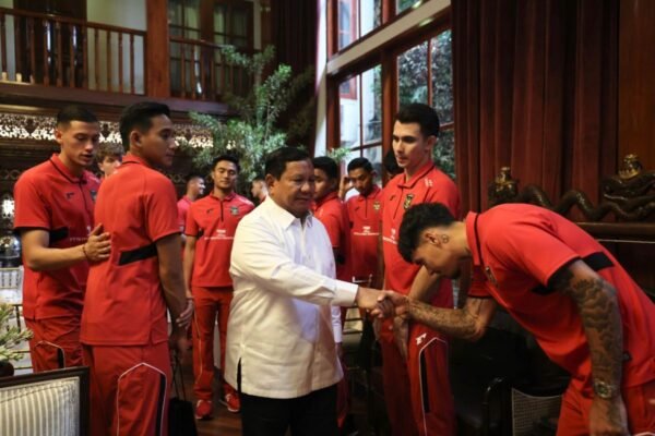 Presiden Mengingatkan Timnas untuk Tetap Berjuang Maksimal Meski Telah Lolos ke Playoff