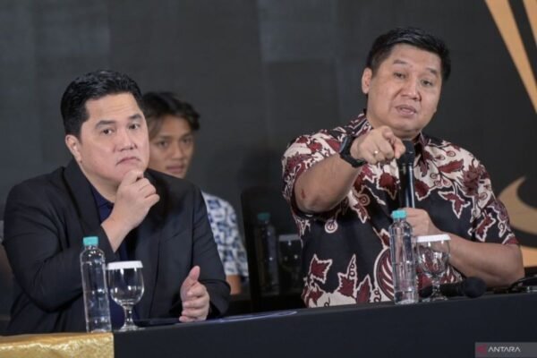 Berikut adalah alternatif untuk judul “Daftar 30 Pemain Liga Indonesia All Star di Piala Presiden 2025”:
1. “30 Pemain Terbaik Liga Indonesia All Star untuk Piala Presiden 2025”
2. “Skuad All Star Liga Indonesia: 30 Pemain Piala Presiden 2025”
3. “Pemain Liga Indonesia All Star: Daftar 30 untuk Piala Presiden 2025”
4. “Daftar 30 Bintang Liga Indonesia All Star di Piala Presiden 2025”
5. “30 Pemain Unggulan Liga Indonesia All Star Menyongsong Piala Presiden 2025”
Silakan pilih yang sesuai atau gunakan sebagai inspirasi! Berikut adalah alternatif untuk judul "Daftar 30 Pemain Liga Indonesia All Star di Piala Presiden 2025":
1. "30 Pemain Terbaik Liga Indonesia All Star untuk Piala Presiden 2025"
2. "Skuad All Star Liga Indonesia: 30 Pemain Piala Presiden 2025"
3. "Pemain Liga Indonesia All Star: Daftar 30 untuk Piala Presiden 2025"
4. "Daftar 30 Bintang Liga Indonesia All Star di Piala Presiden 2025"
5. "30 Pemain Unggulan Liga Indonesia All Star Menyongsong Piala Presiden 2025"
Silakan pilih yang sesuai atau gunakan sebagai inspirasi!