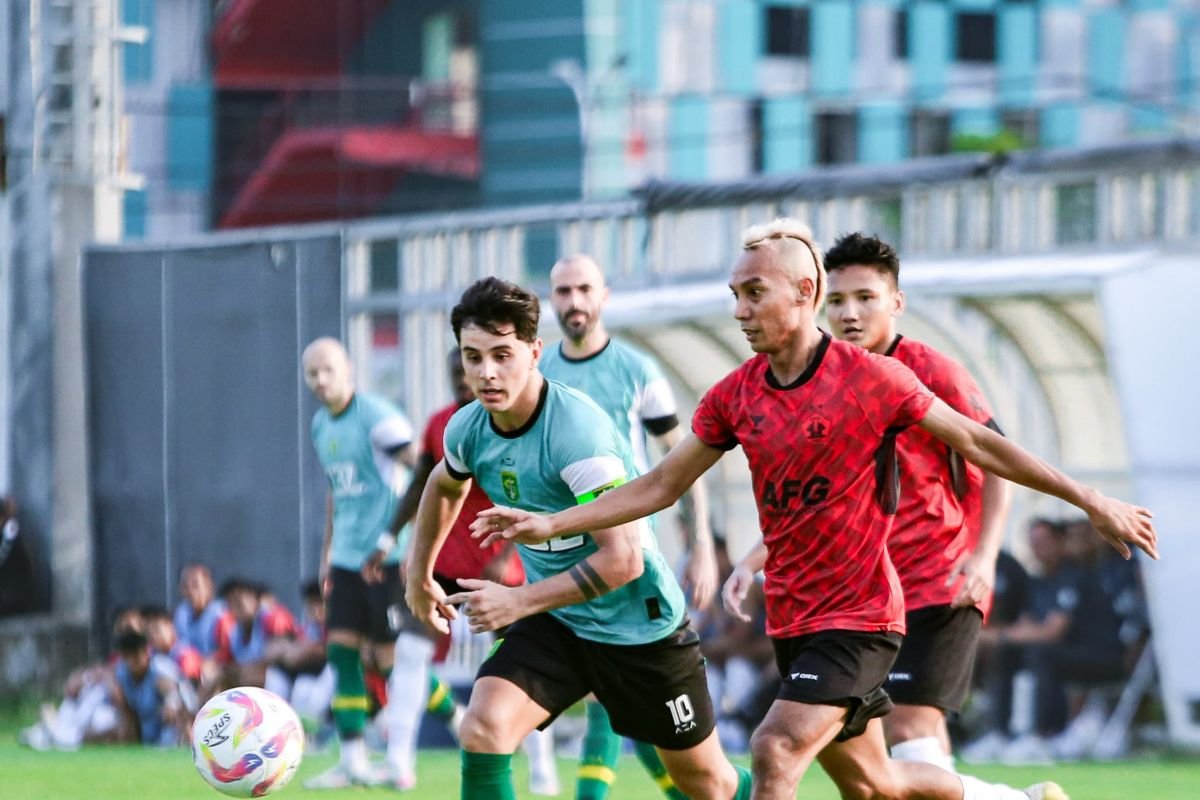 Persik Tingkatkan Kinerja Tim Melalui Uji Coba