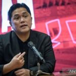 Berikut beberapa alternatif judul untuk "Rapat Paripurna Setujui Naturalisasi Mauro dan Miliano Jonathans":

1. "Rapat Paripurna: Keputusan Naturalisasi Mauro dan Miliano Jonathans Diterima"
2. "Persetujuan Rapat Paripurna atas Naturalisasi Mauro dan Miliano Jonathans"
3. "Mauro dan Miliano Jonathans Resmi Menjadi Warga Negara Setelah Rapat Paripurna"
4. "Pengesahan Naturalisasi Mauro dan Miliano Jonathans dalam Rapat Paripurna"
5. "Rapat Paripurna Menyetujui Proses Naturalisasi Mauro dan Miliano Jonathans"

Silakan pilih yang paling sesuai atau modifikasi sesuai kebutuhan!